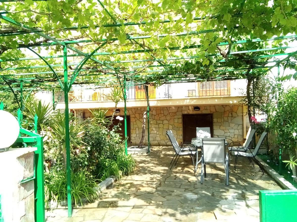 Studios Thomas يميناريا المظهر الخارجي الصورة